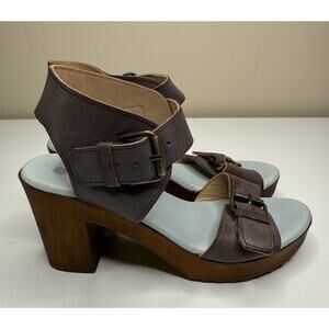 Eric Michael Heeled Sandal Womens EU 38 US 7 Gray Leather Buckle Ankle Open Toe